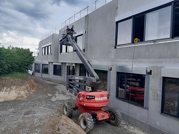 BSO installés par Énergère au collège Pierre Belon, à Cérans-Foulletourte.